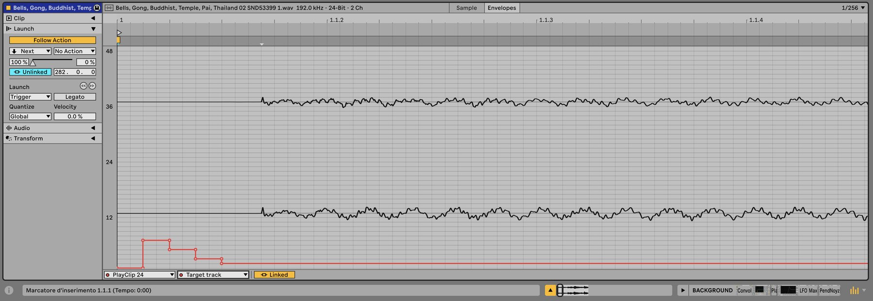 La clip delle campane aperta in Ableton Live, con l'inviluppo Target track del device PlayClip che sale e scende a gradini.